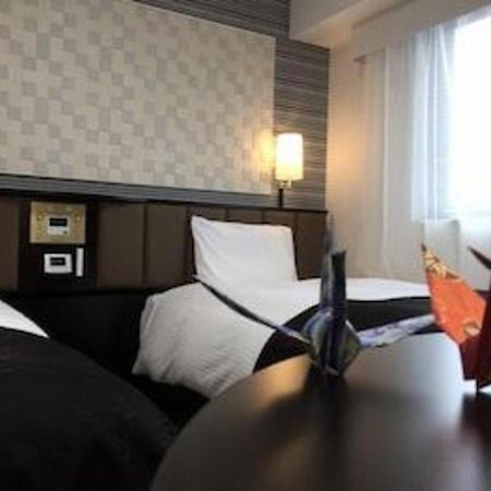 Apa Hotel Chiba Inzaimakinohara-Ekimae Narita Buitenkant foto