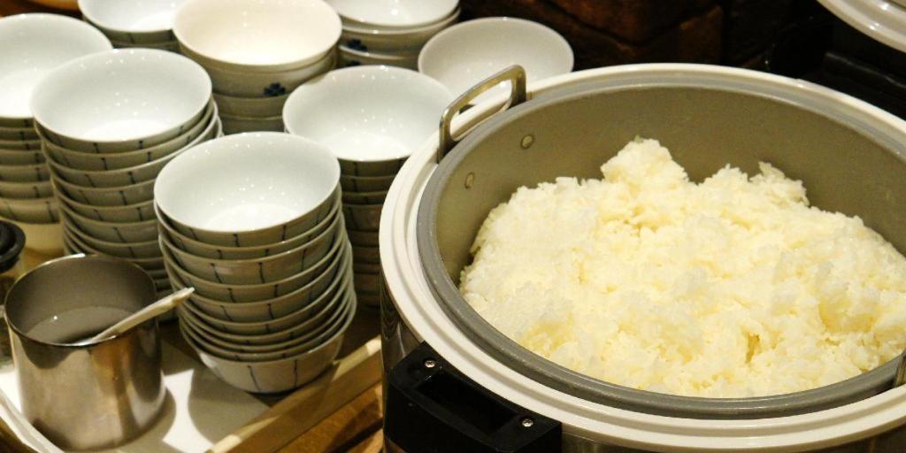 Apa Hotel Chiba Inzaimakinohara-Ekimae Narita Buitenkant foto
