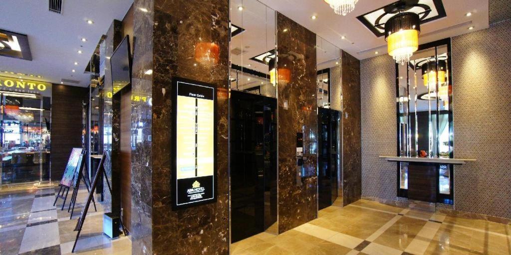 Apa Hotel Chiba Inzaimakinohara-Ekimae Narita Buitenkant foto